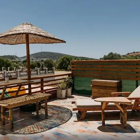 Mistral Alaçatı Otel *