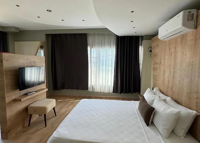 Отель Mistral Alacati