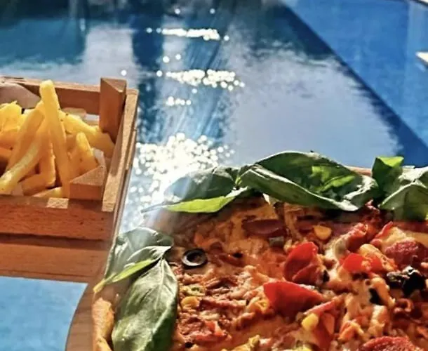 Mistral Alacati Отель