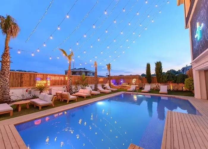 Mistral Alacati Отель