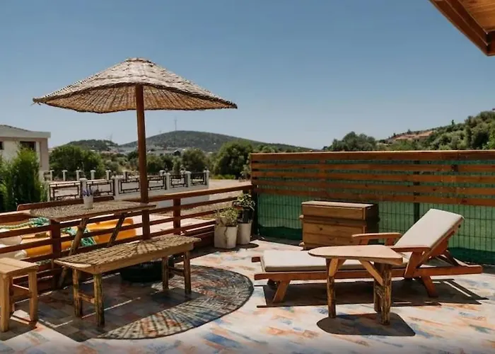 Mistral Alacati Отель *