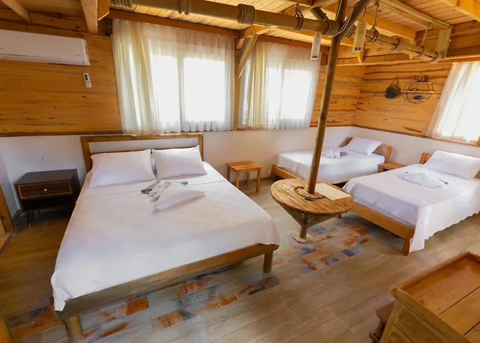 Отель Mistral Alacati